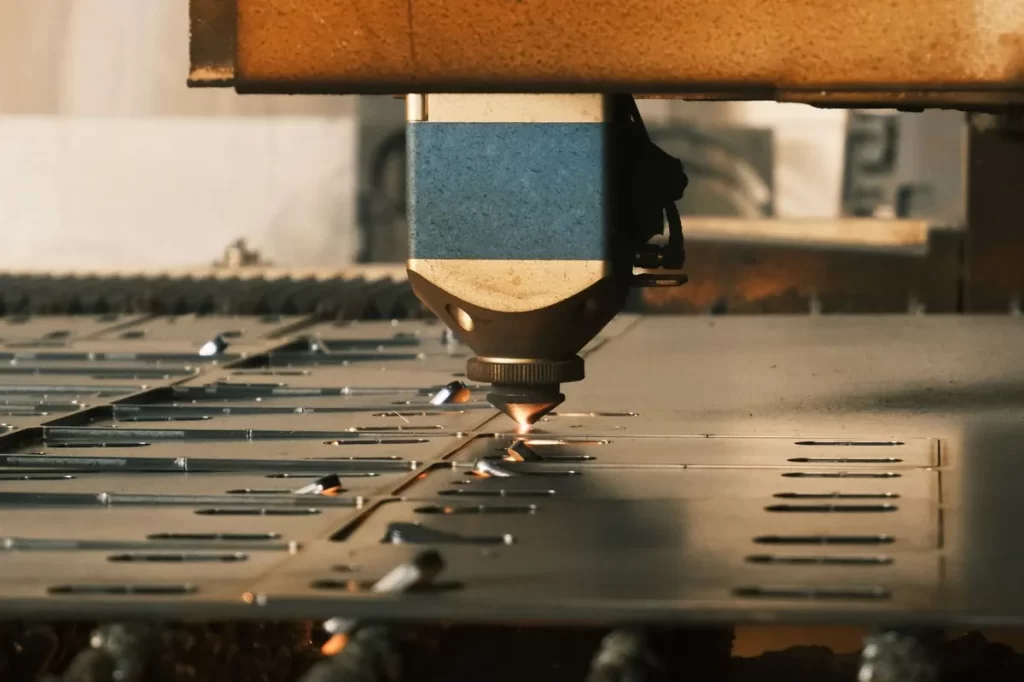 Industrial laser cutting machine cutting metal sheet